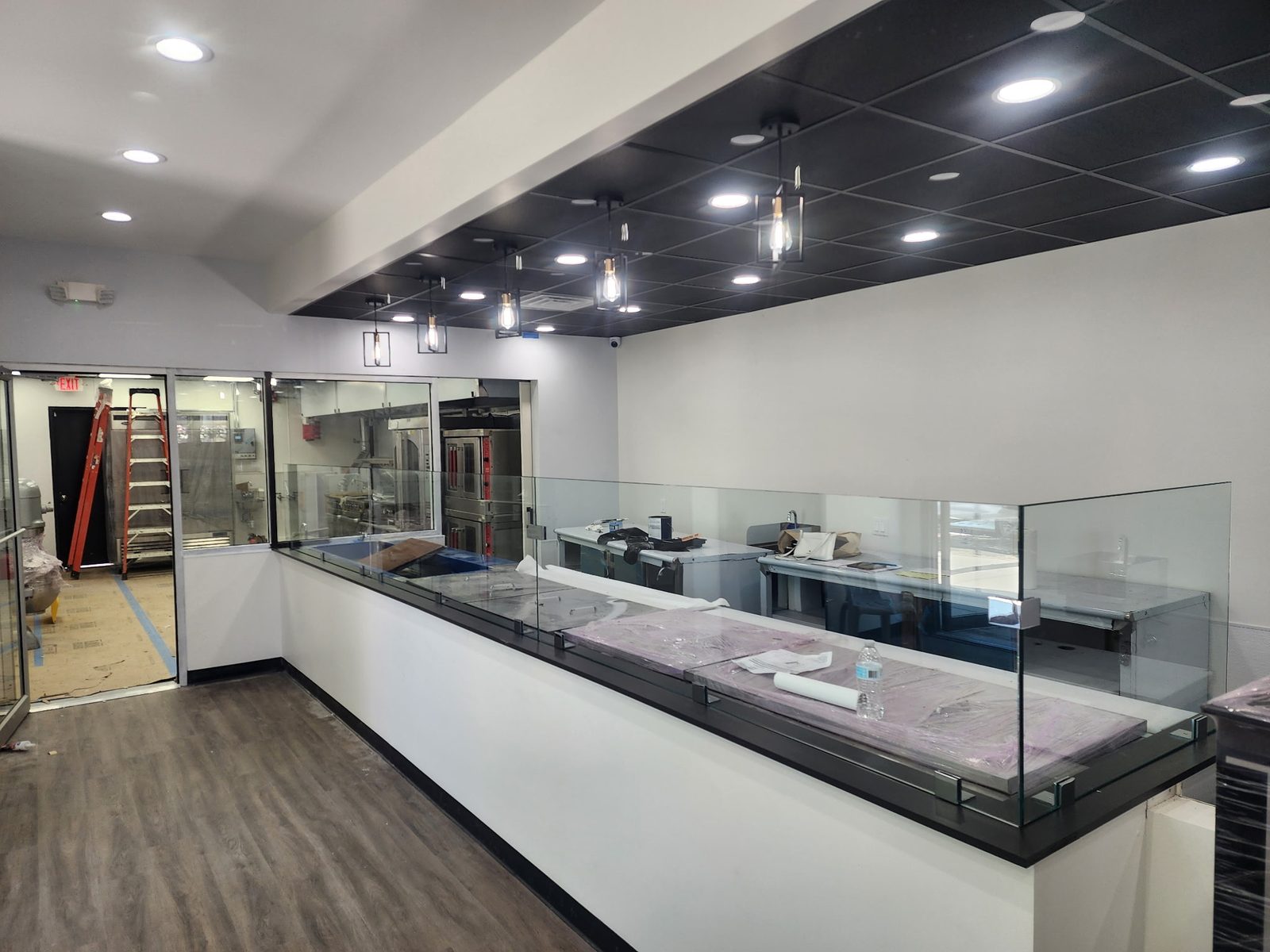 Food-Service Glass Barriers