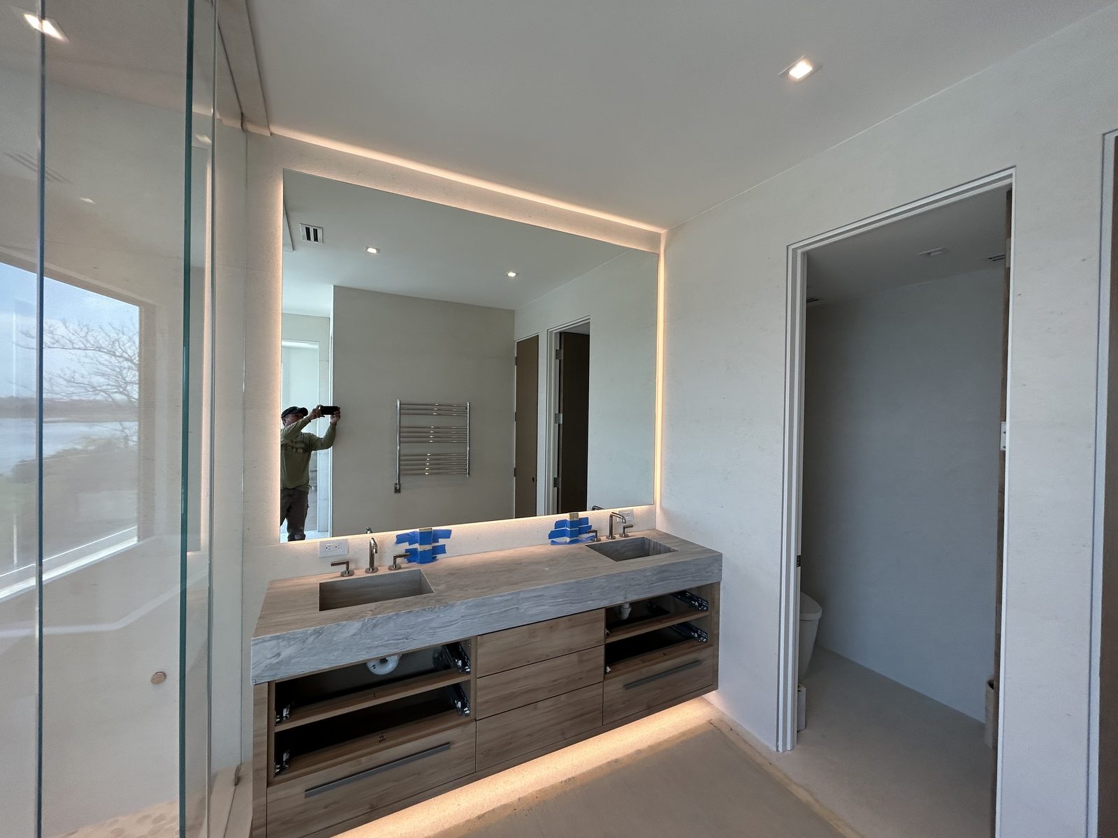 Backlit Vanity Mirror